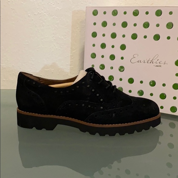 earthies oxfords